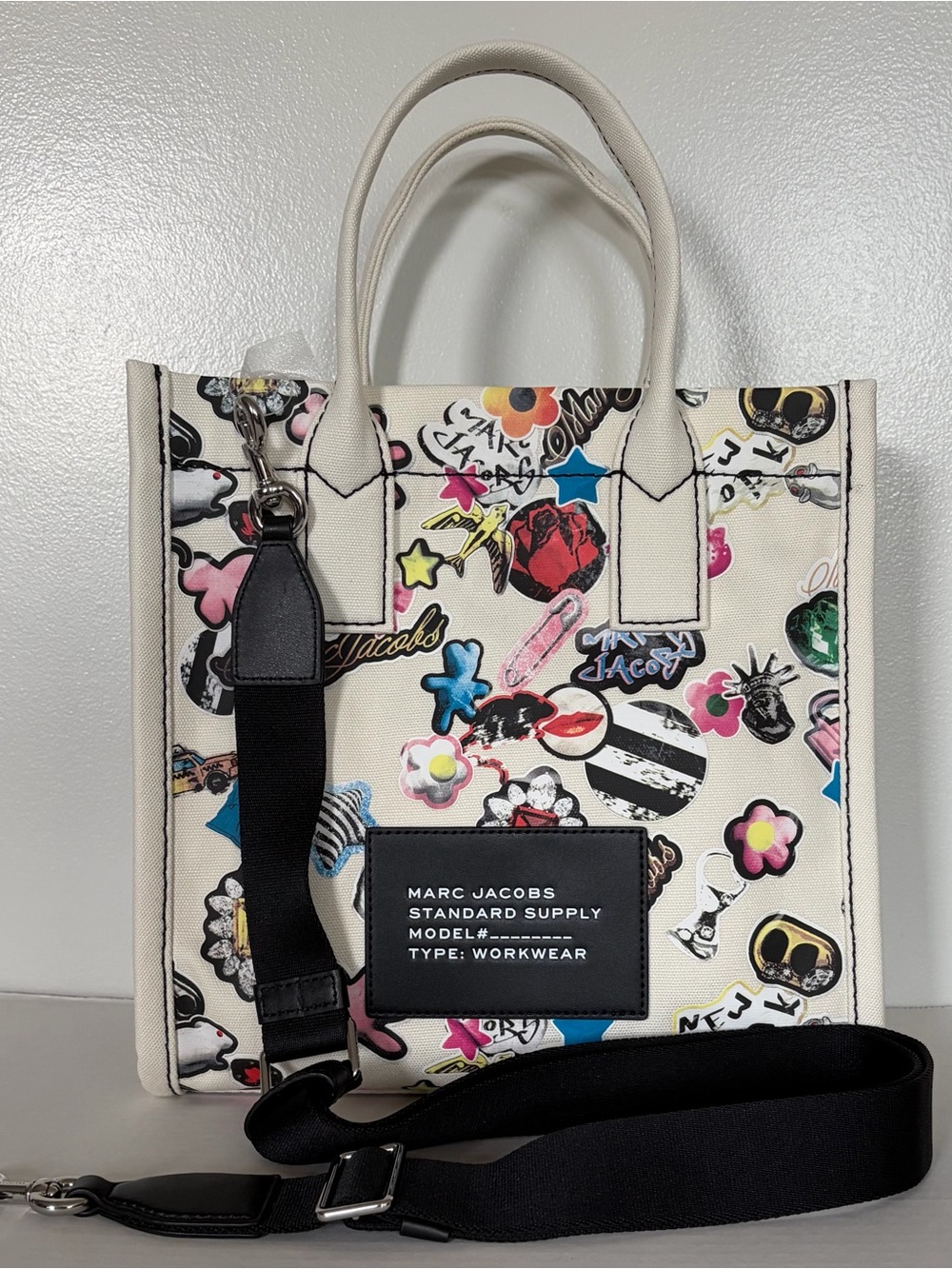 New Marc Jacobs Cotton Canvas Graphic Sticker-Print Medium Tote White Multi - Picture 4 of 6